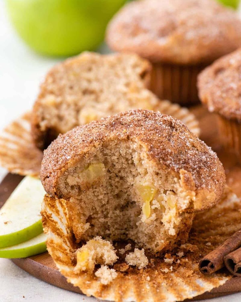 Apple Cinnamon Muffins