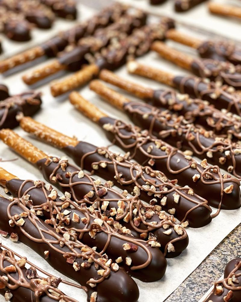 Chocolate Dipped Pretzels