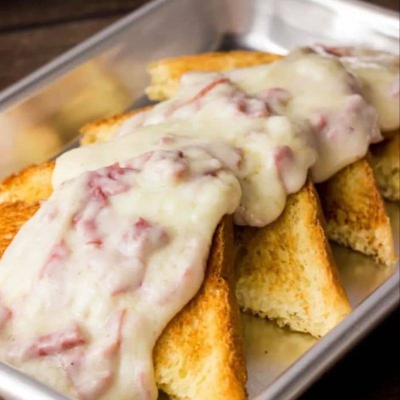 Creamed Chipped Beef on Toast