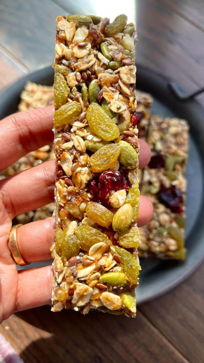 Fruit and Nut Energy Bars