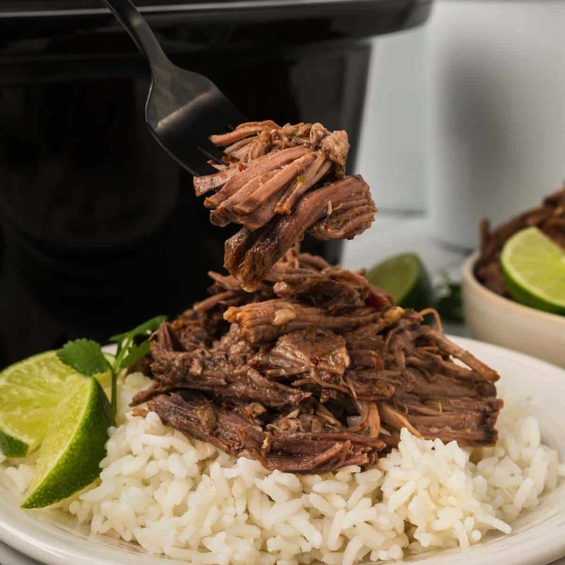 Slow Cooker Chipotle Barbacoa