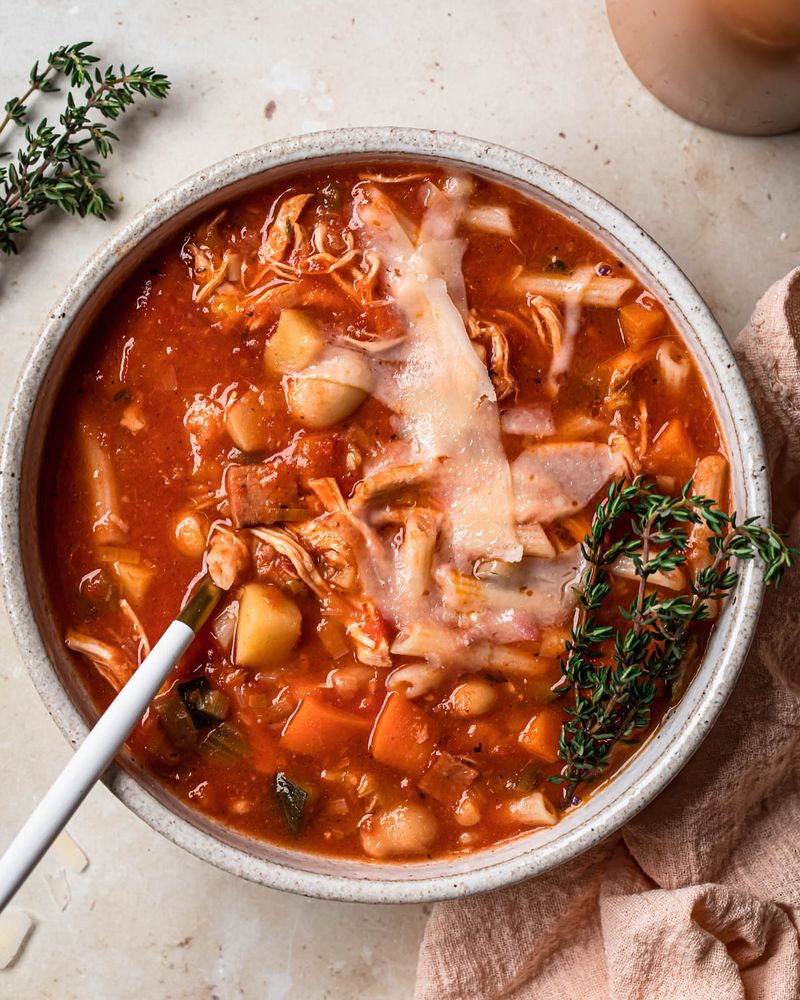 Slow Cooker Minestrone Soup