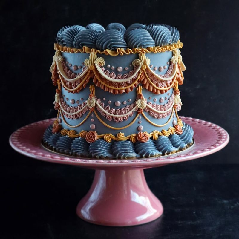 Vintage Rococo Cake