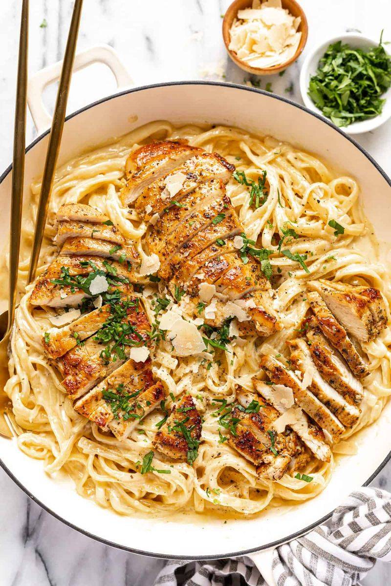 Chicken Alfredo Pasta