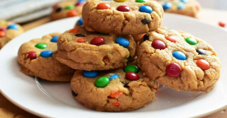 the sweetest tasty M&M cookies