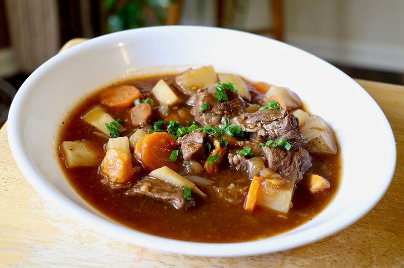 Skirts And Kidneys (Beef And Offal Stew)