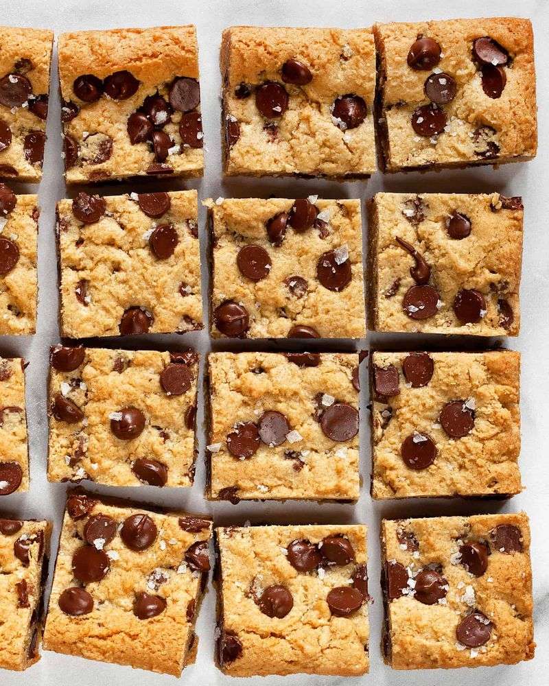 Chocolate Chip Cookie Bars
