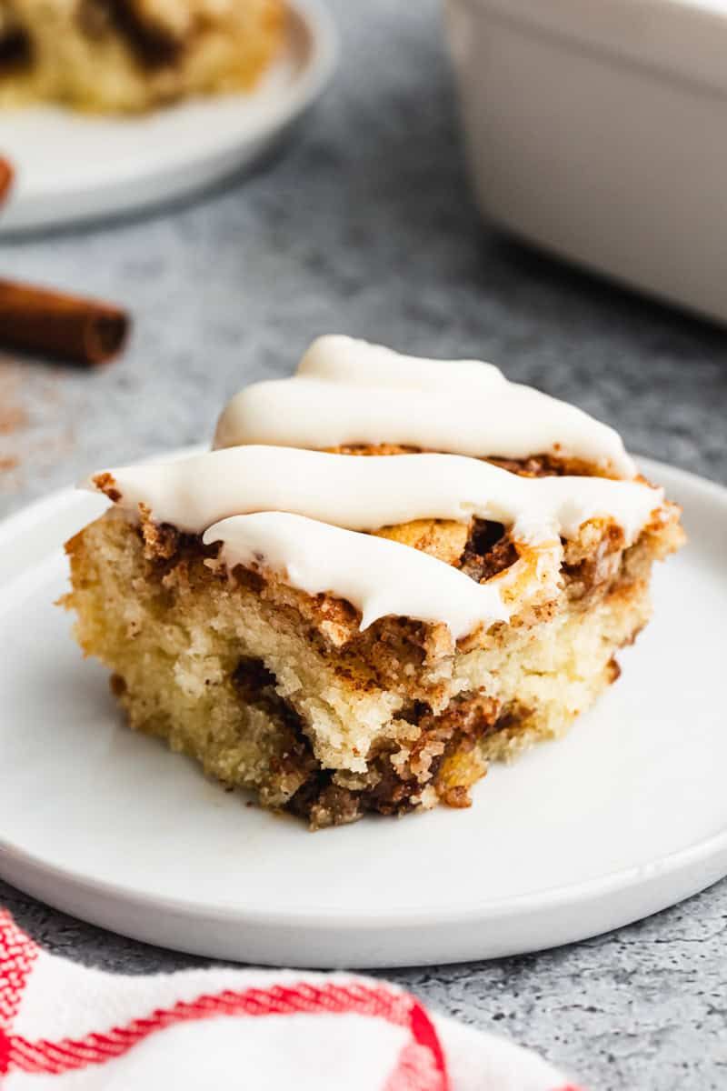 Cinnamon Roll Cake