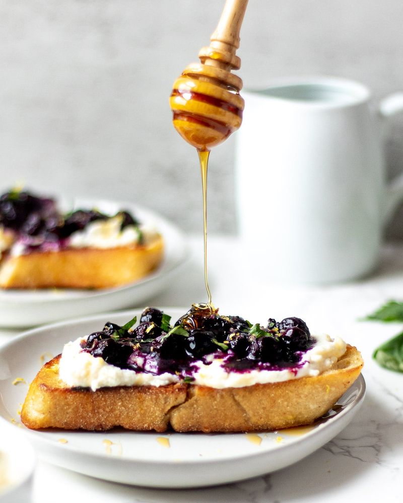 Berry And Ricotta Toast