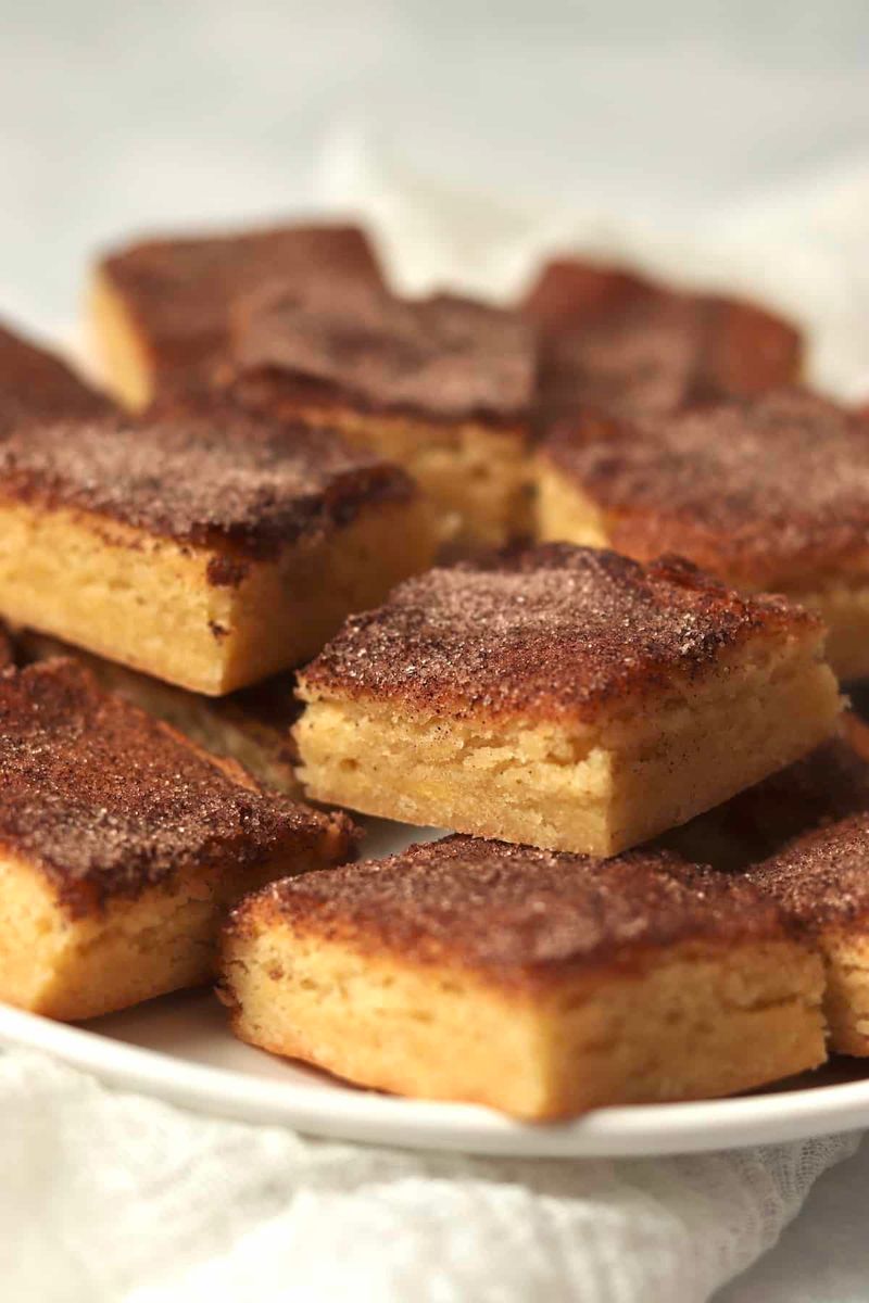 Snickerdoodle Blondie Bars