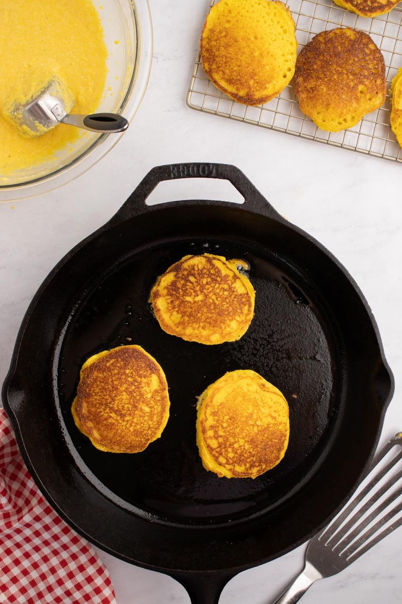 Lard-Fried Corn Cakes
