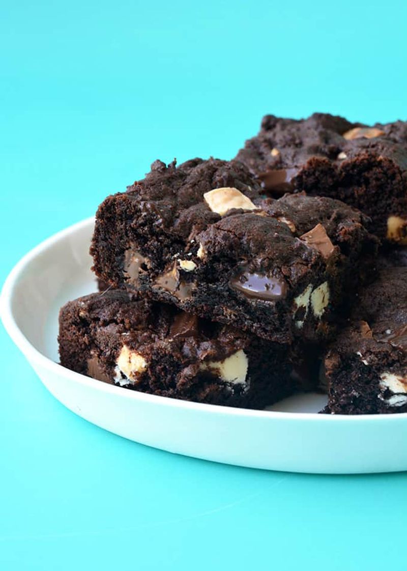Triple Chocolate Chunk Bars