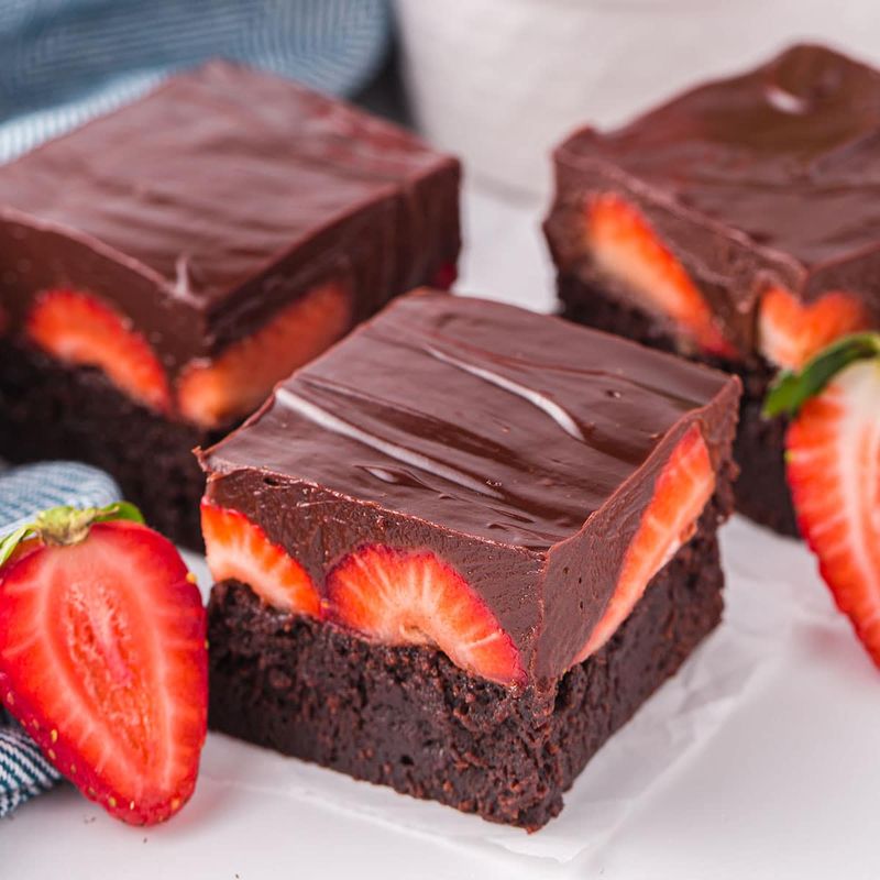 Fudge-Dipped Strawberry Cakes
