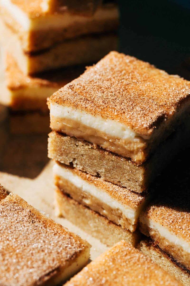 Snickerdoodle Cookie Bars With Cinnamon Sugar Crust