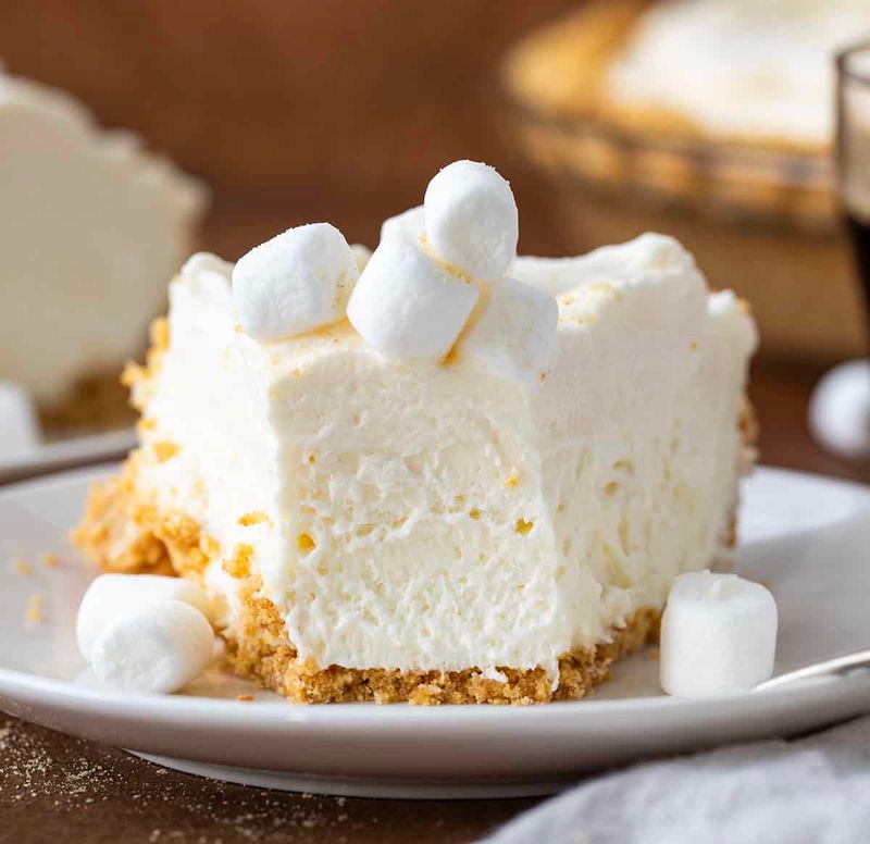 No-Bake Marshmallow Cheesecake