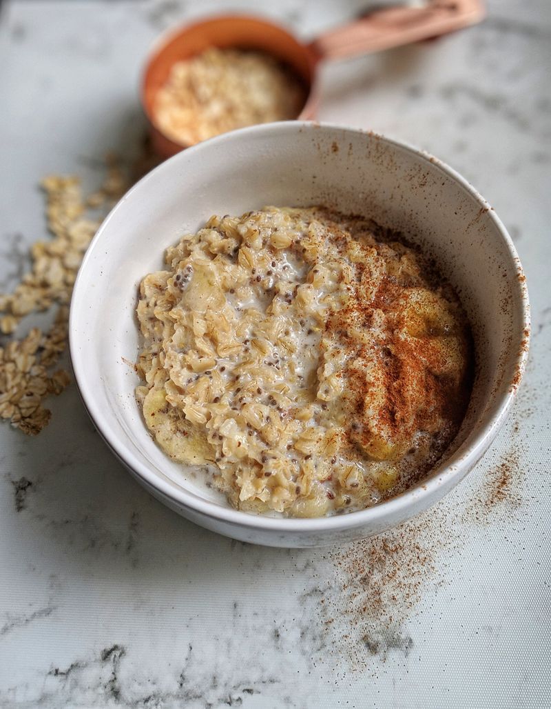 Add Cinnamon Or Vanilla To Basic Oatmeal
