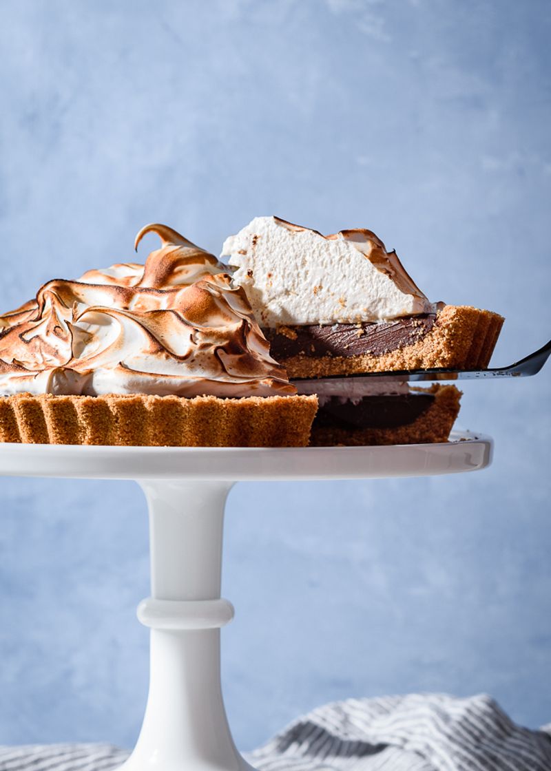 Chocolate Marshmallow Fluff Tarts