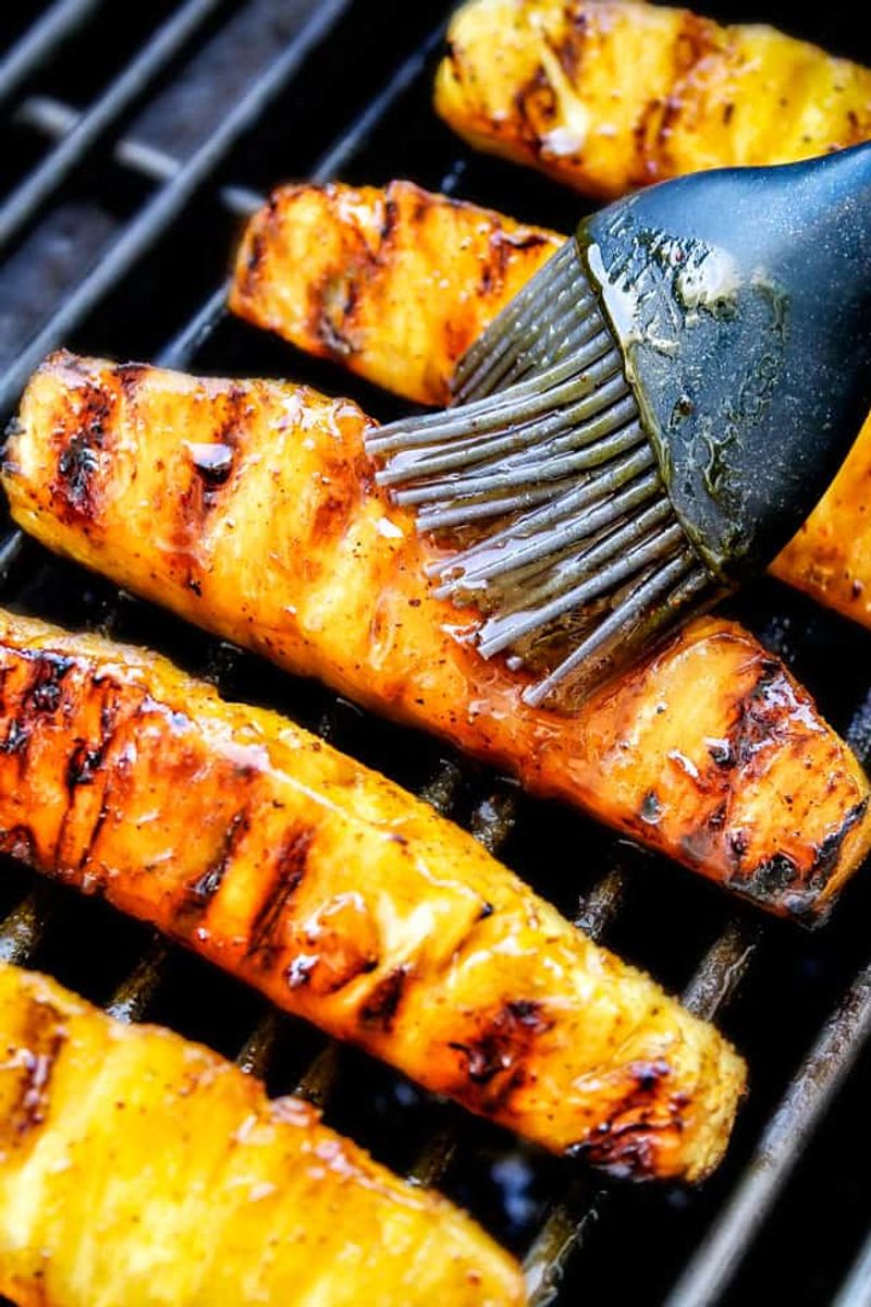 Spicy Grilled Pineapple With Lime