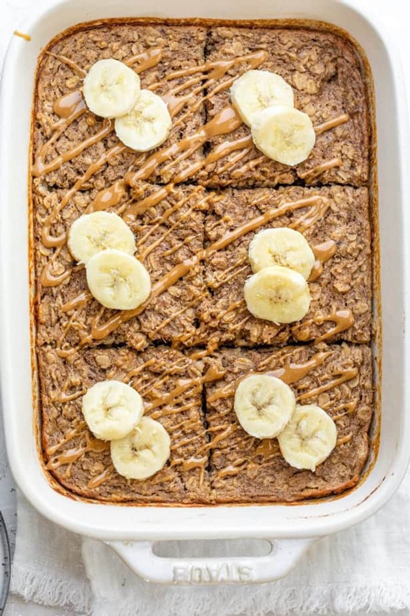 Peanut Butter & Banana Baked Oatmeal