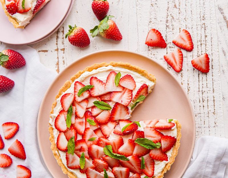 Strawberry Tarts With Mint