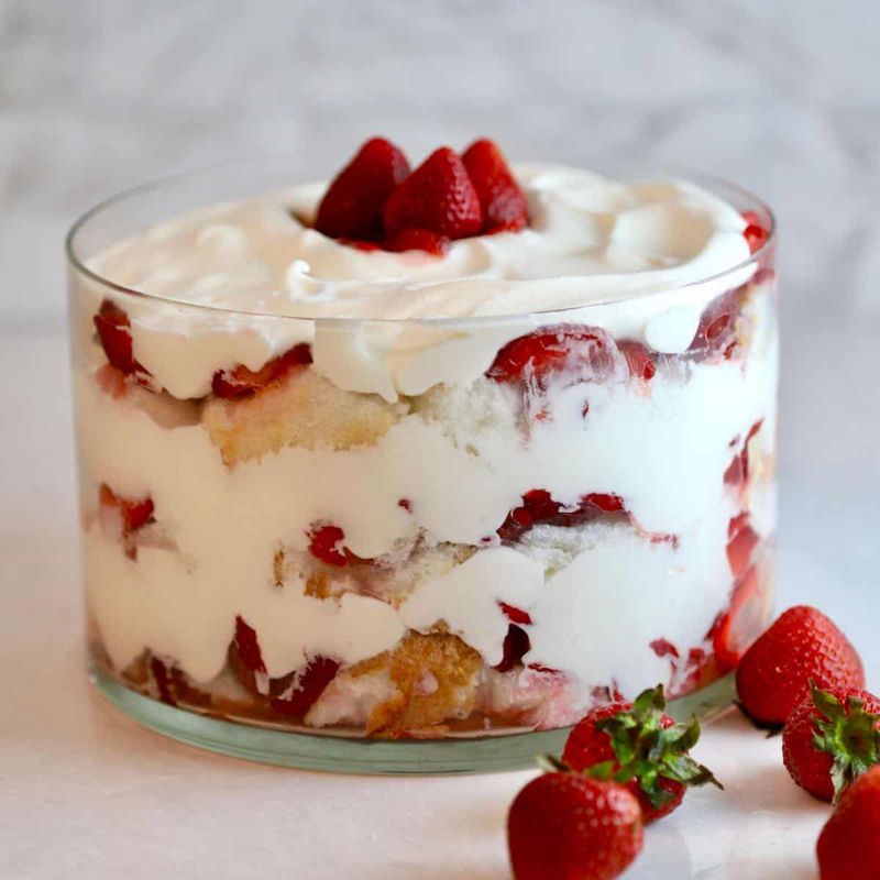 Strawberry Angel Food Cake Trifle