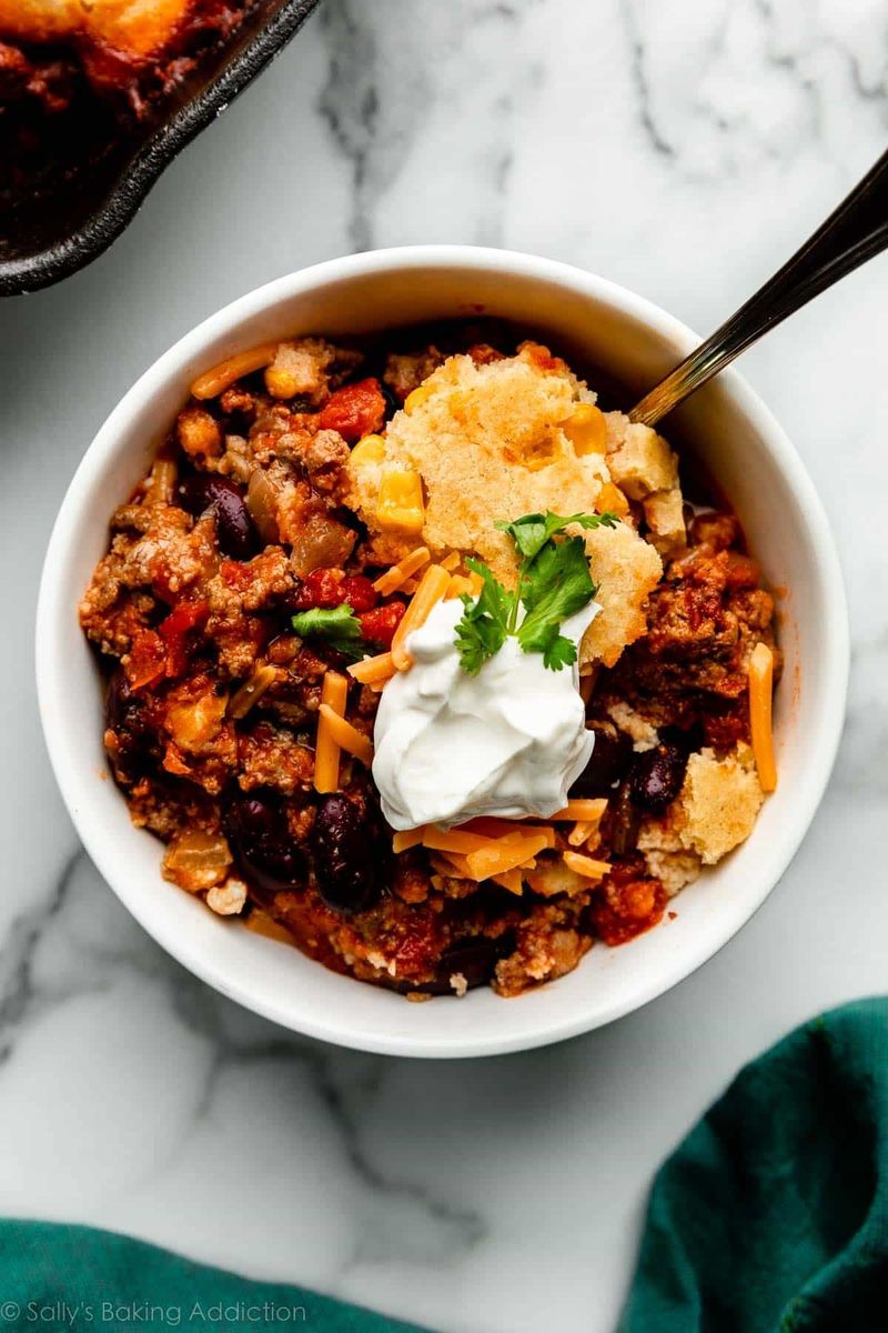 Chili With Cornbread Crumble