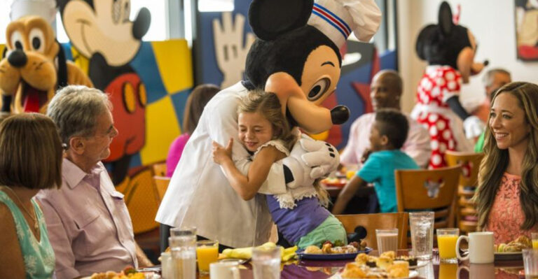 dining hacks at Disney Parks