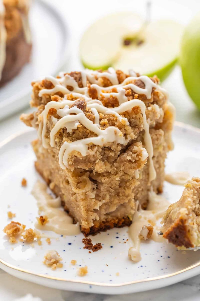 Apple Spice Coffee Cake