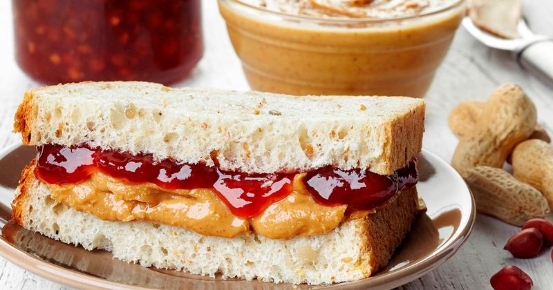 Peanut Butter And Jelly (USA)