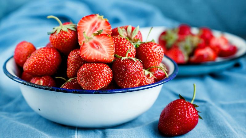 Berries (Strawberries, Raspberries)