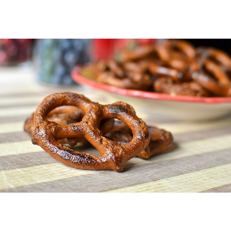 Unique Pretzel Splits
