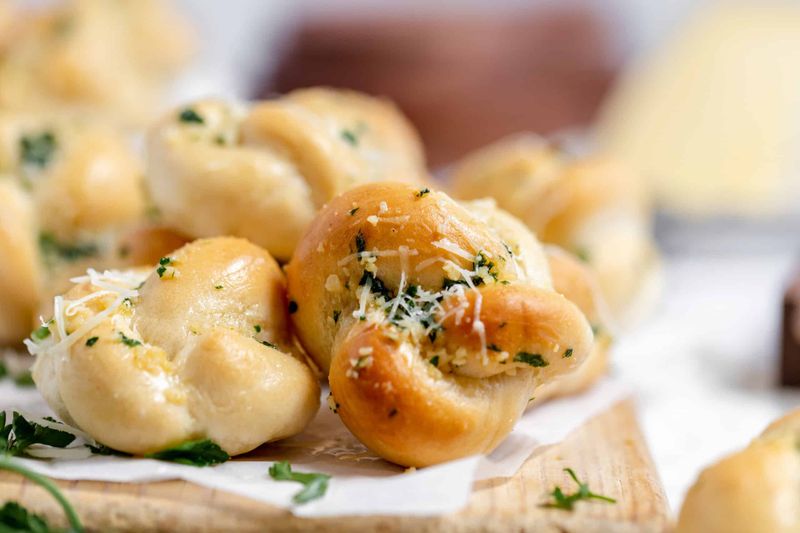 Kroger Garlic Knots