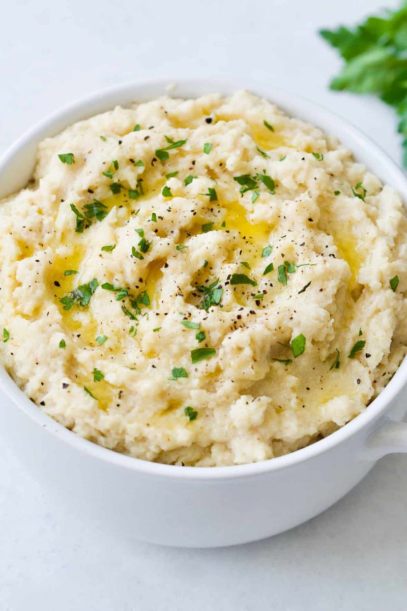 Mix Cauliflower Into Mashed Potatoes