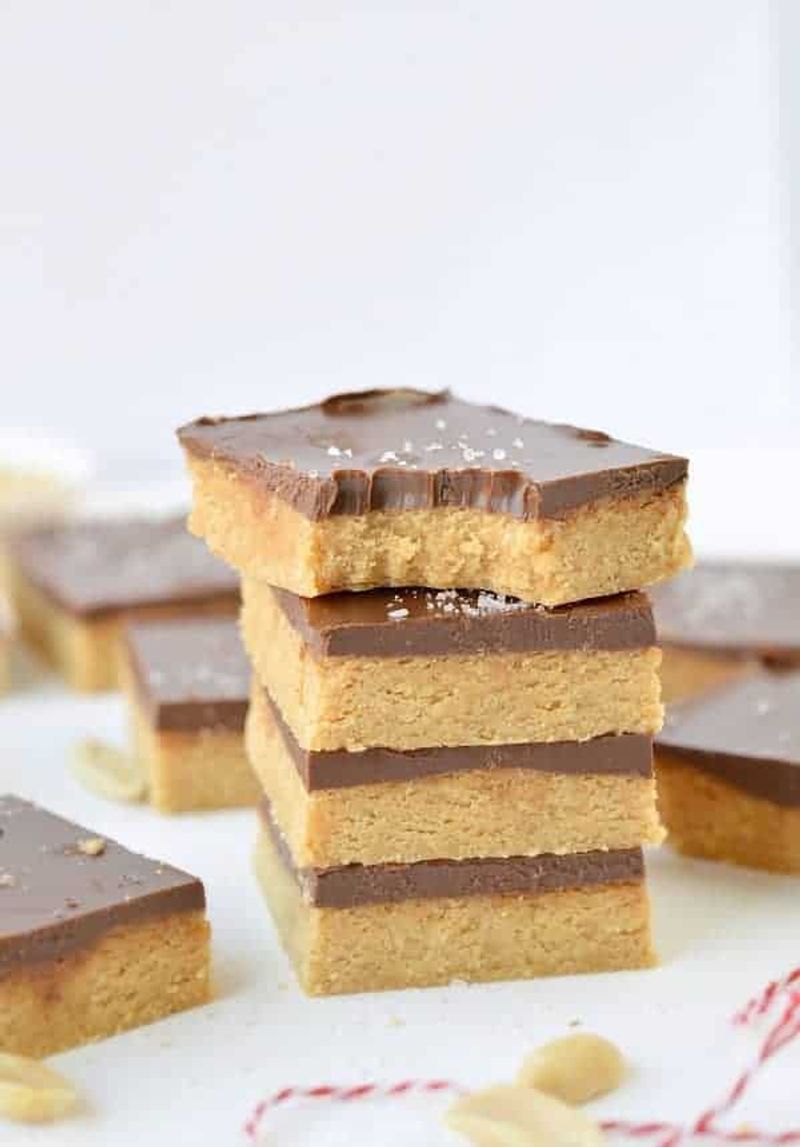 No-Bake Peanut Butter Bars