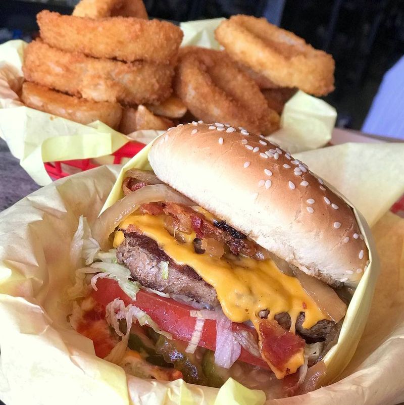 Hodad’s – San Diego, CA