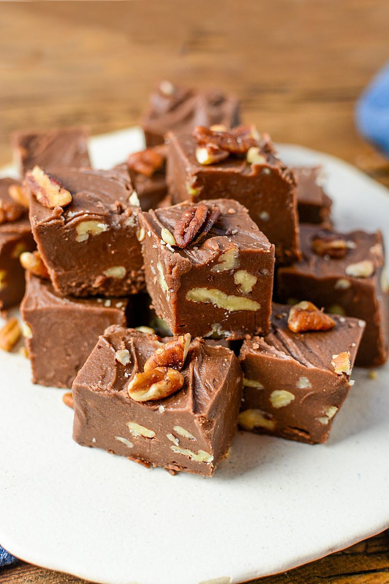 Homemade Fudge With Walnuts