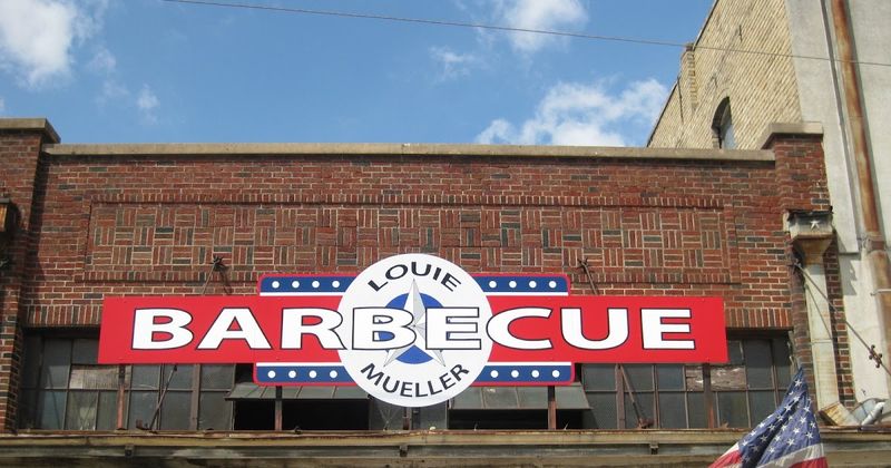 Louie Mueller Barbecue – Taylor, TX