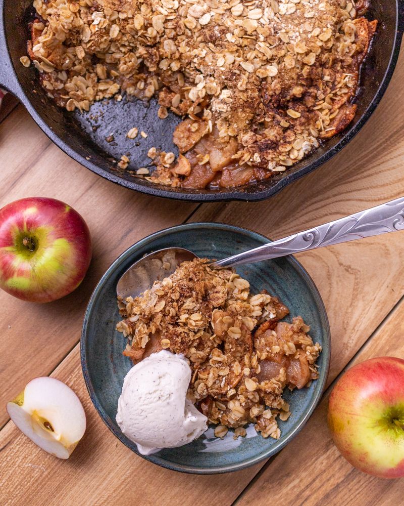 Cast Iron Apple Crisp