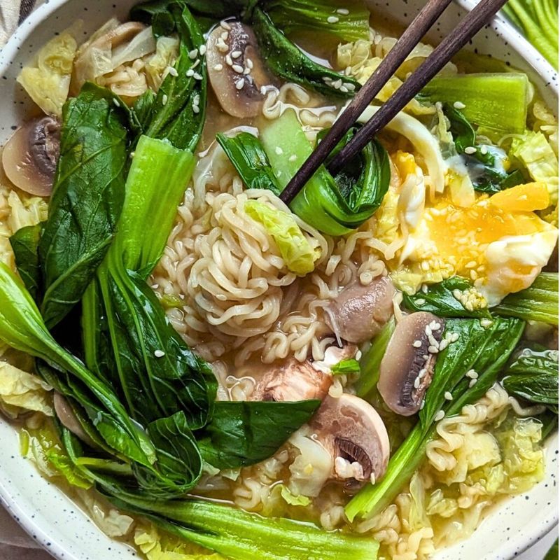 Instant Ramen With Egg And Greens