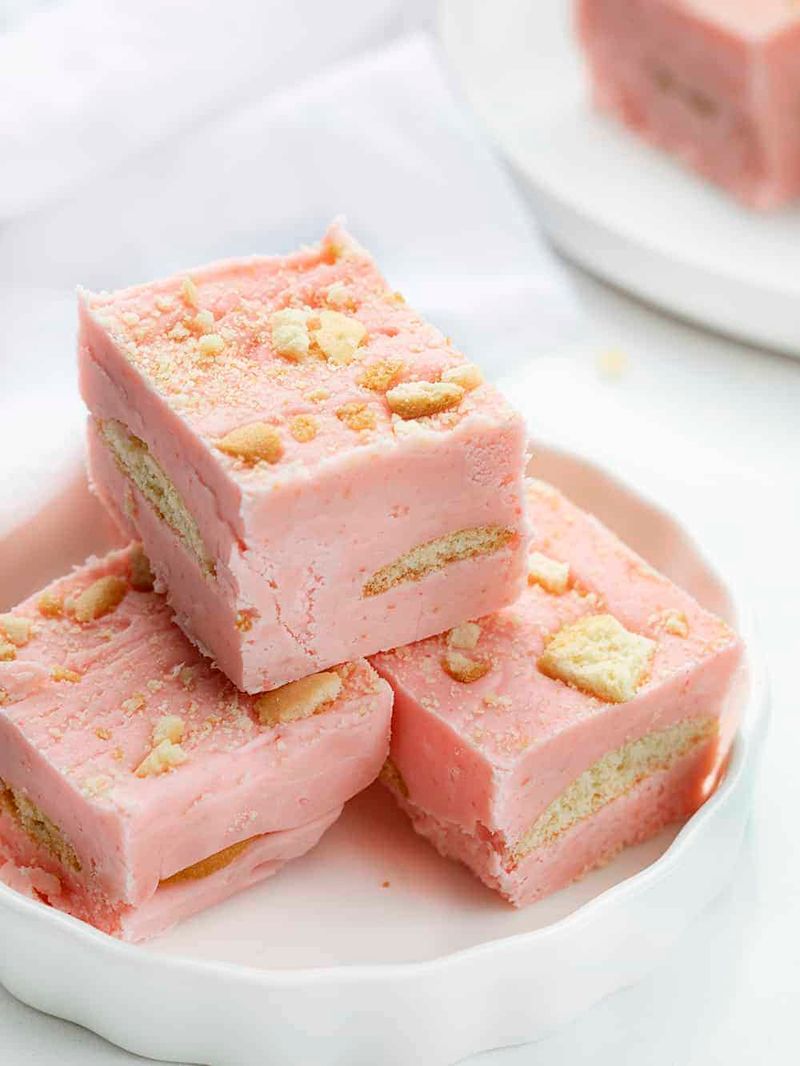 Strawberry Shortcake Fudge