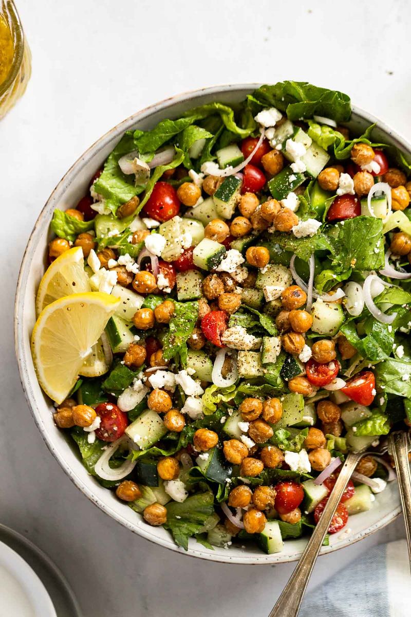 Chickpea Salad With Lemon Dressing